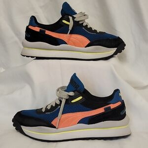 Size 8 - PUMA Style Rider Neo Archive - Digi-Blue Pink